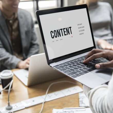 Blog Post Ideas for Your Dropshipping Website (2025 Guide)